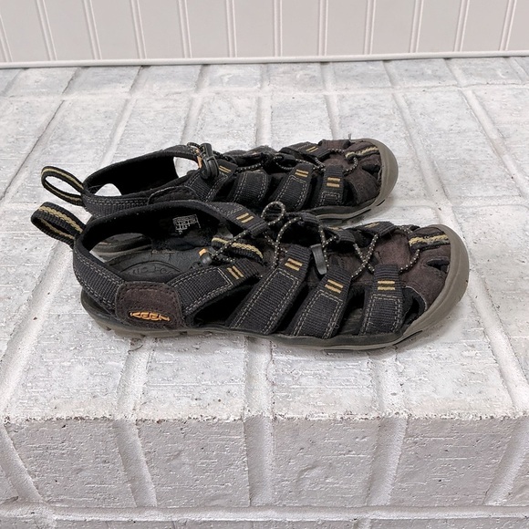 Keen Clearwater CNX Sandals - Picture 6 of 10